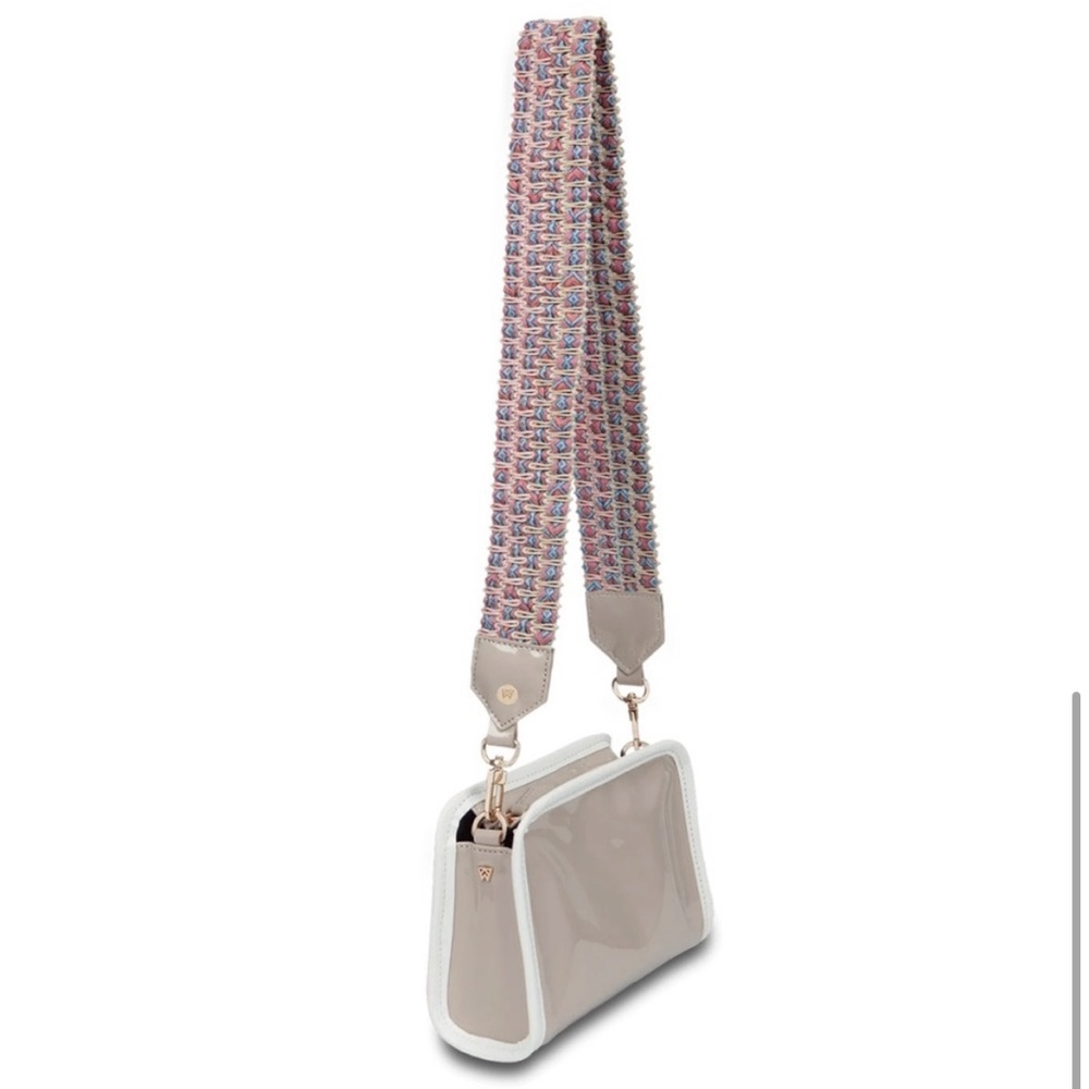 Kelly Wynne Crossbody Purse